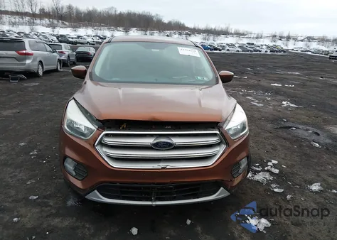2017 Ford Escape Se z USA, uszkodzony, nr VIN 1FMCU9GD7HUA37142